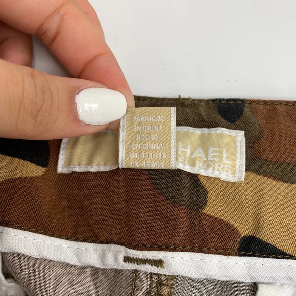 Michael Kors Camo Crop Pants - Picture 5 of 7